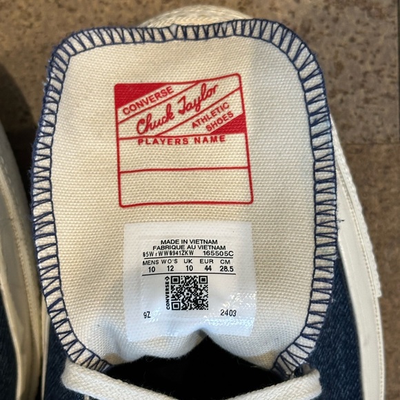 Converse Chuck Taylor Oxford. Custom blue denim. Men’s 10 EUR 44.  Gently used. - Picture 9 of 10